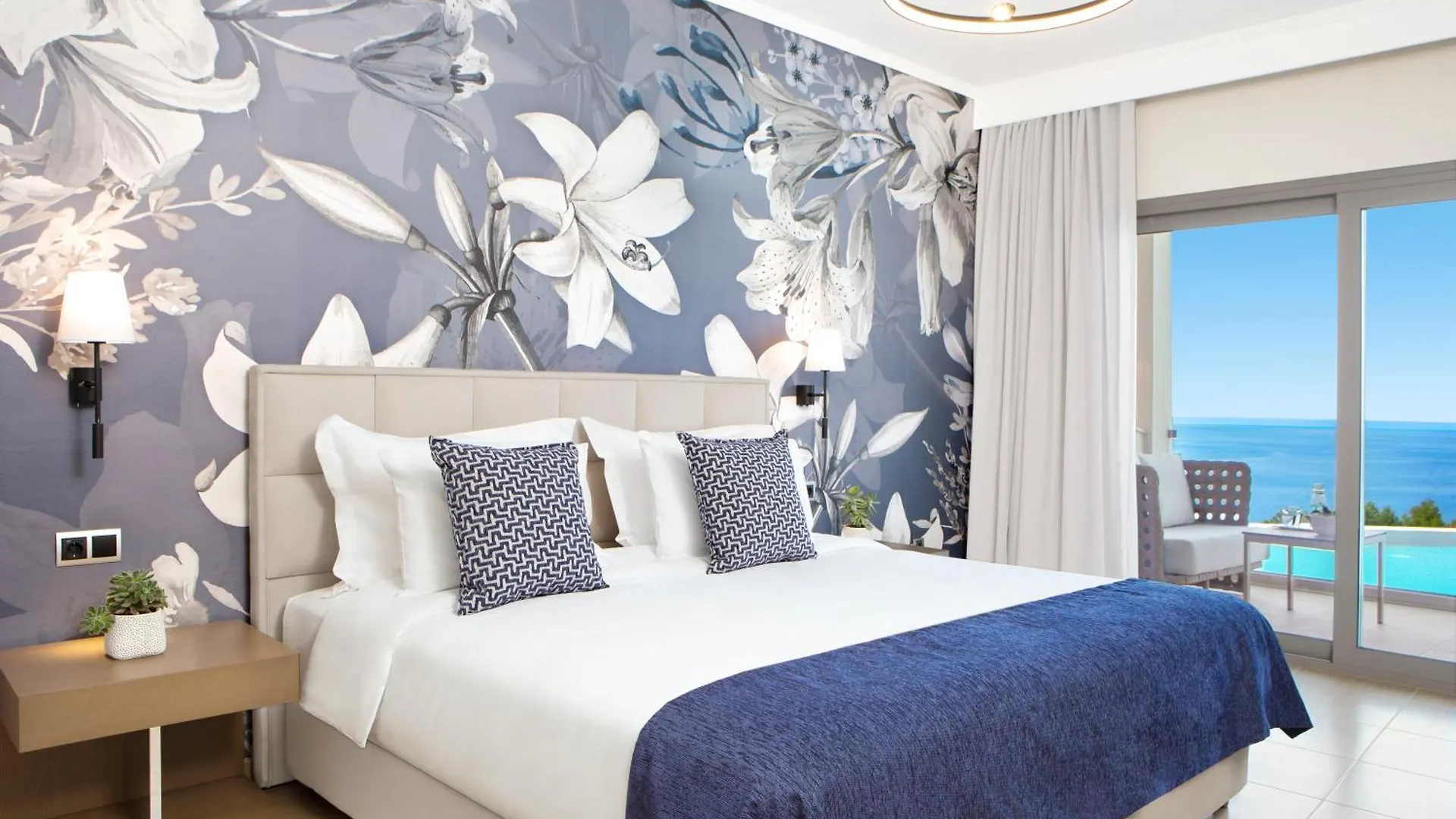 Ajul Luxury Hotel & Spa Resort, A Registry Collection Hotel Aya Paraskevi