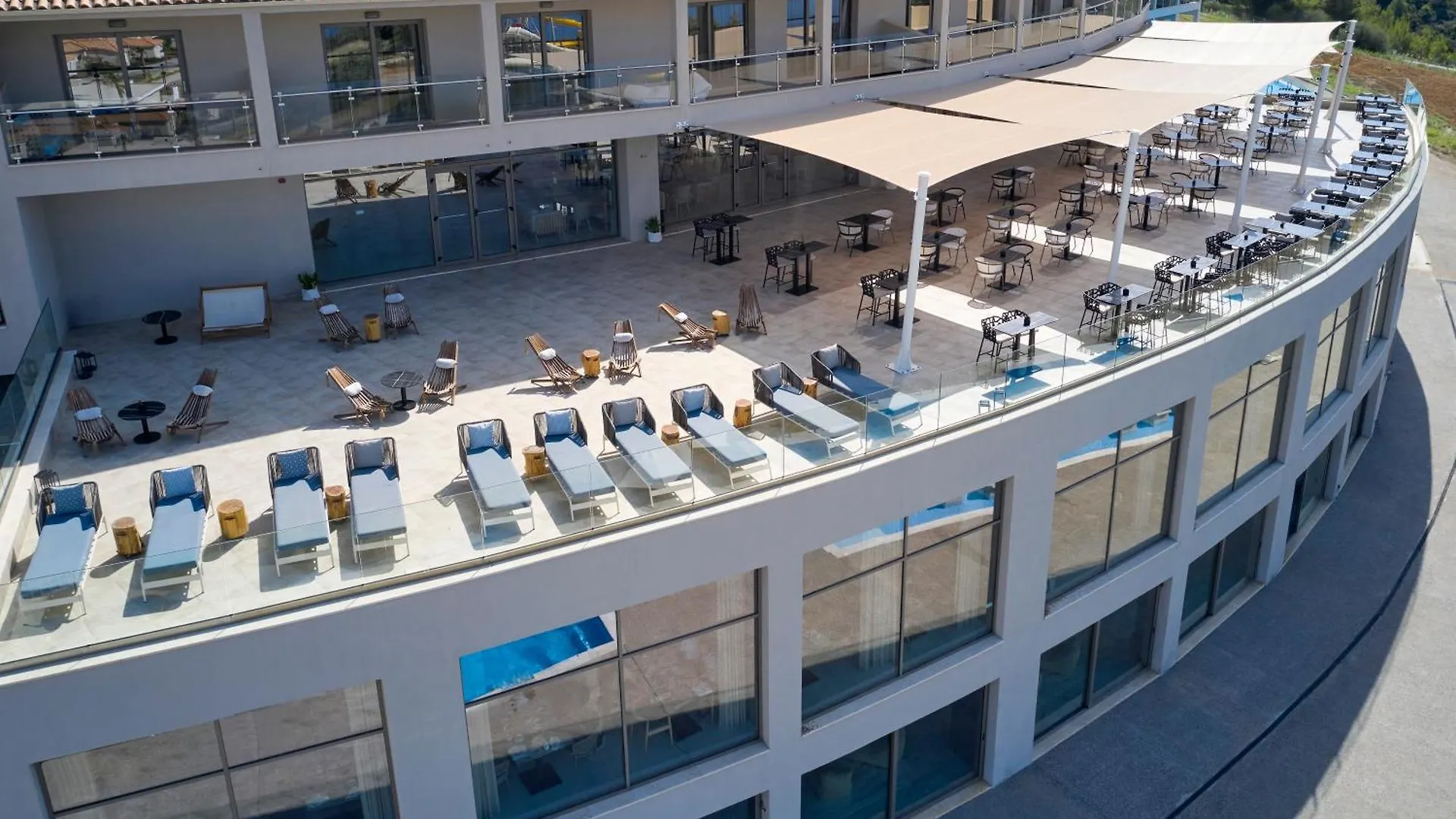 *****  Ajul Luxury Hotel & Spa Resort, A Registry Collection Hotel Agia Paraskevi  Griekenland