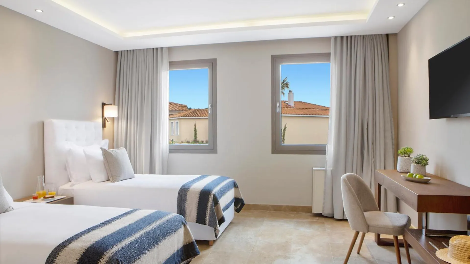 *****  Ajul Luxury Hotel & Spa Resort, A Registry Collection Hotel Agia Paraskevi  Grecia