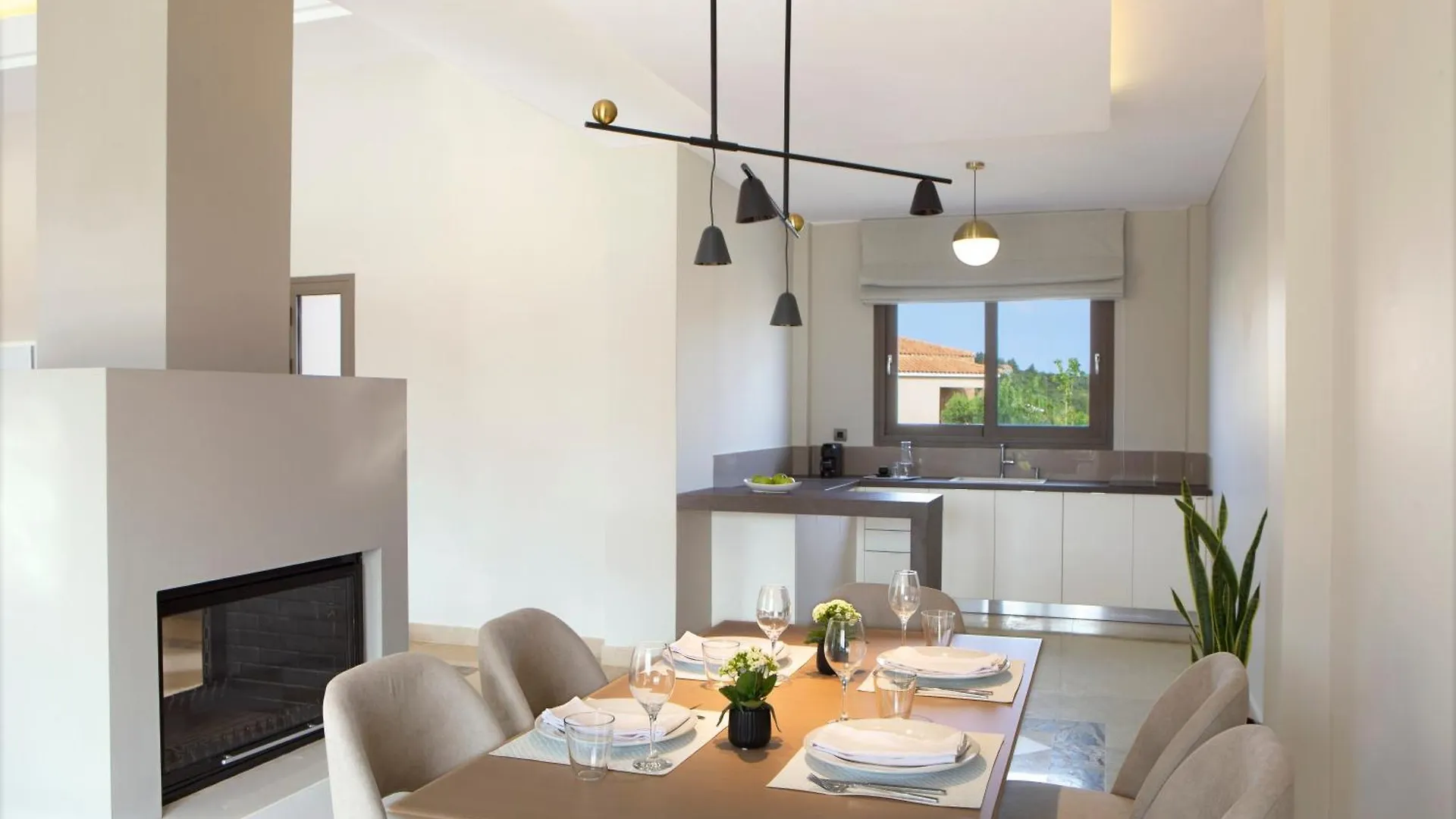 *****  Ajul Luxury Hotel & Spa Resort, A Registry Collection Hotel Agia Paraskevi  Griechenland